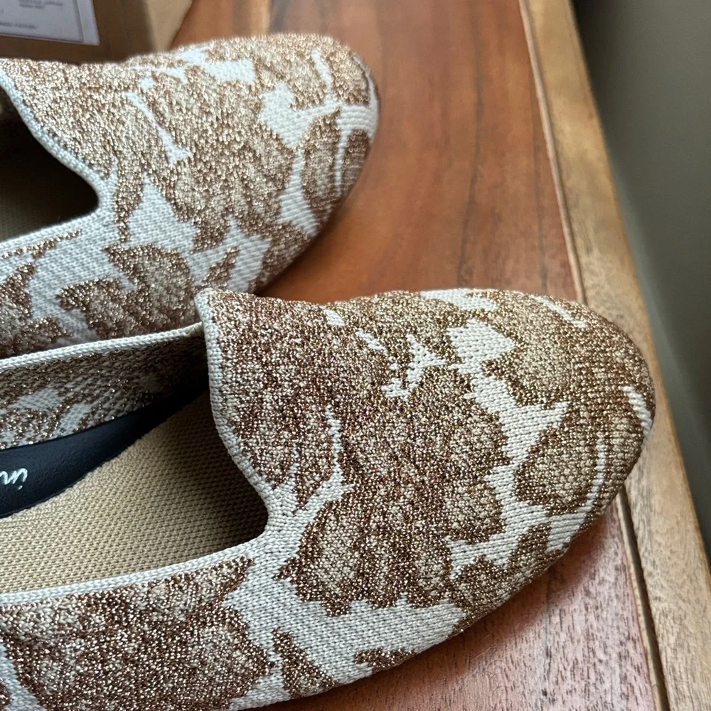 Rothy's lounge loafer in Gold Chantilly - Picture 7 of 10